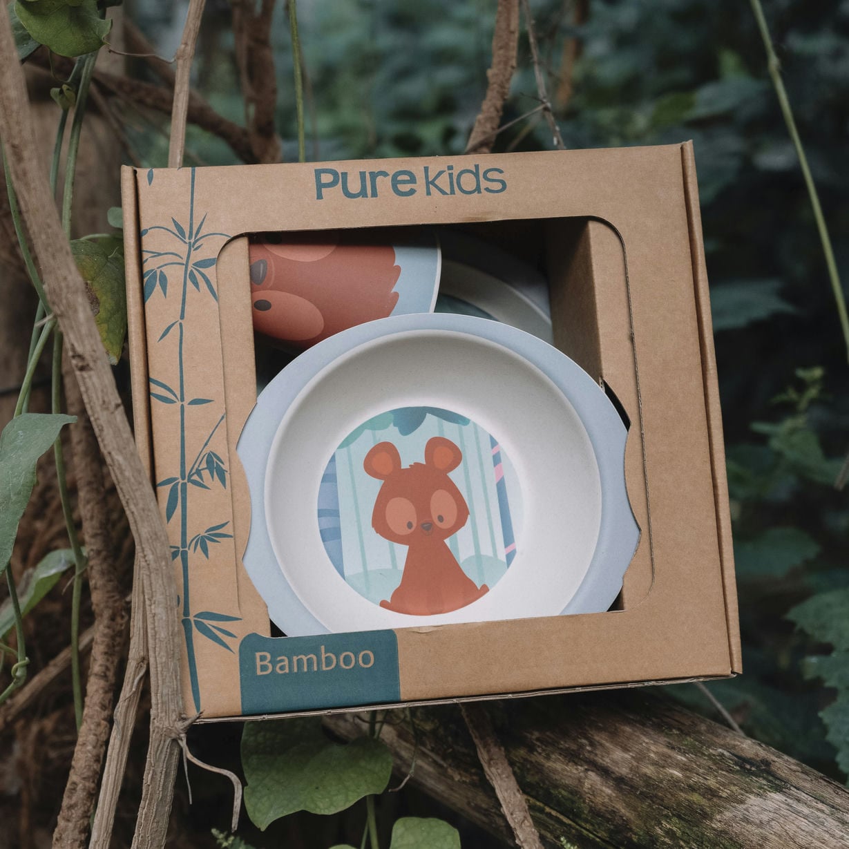 Het servies van Pure Kids ziet er leuk uit en is ook nog eens 100% afbreekbaar. 
Duurzaam eten met een leuk beren servies. 