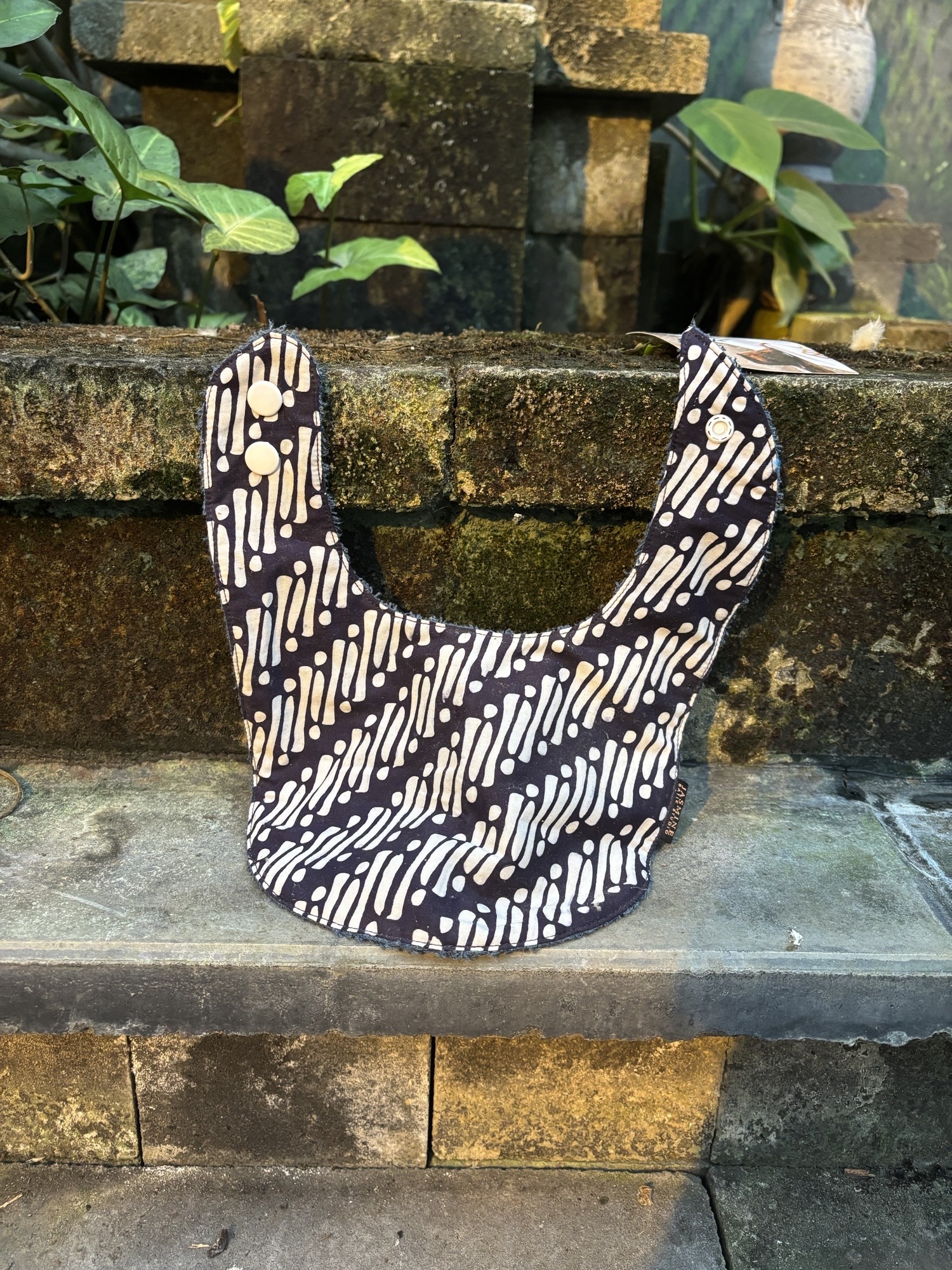 Super schattig slabbertje met batikprint!